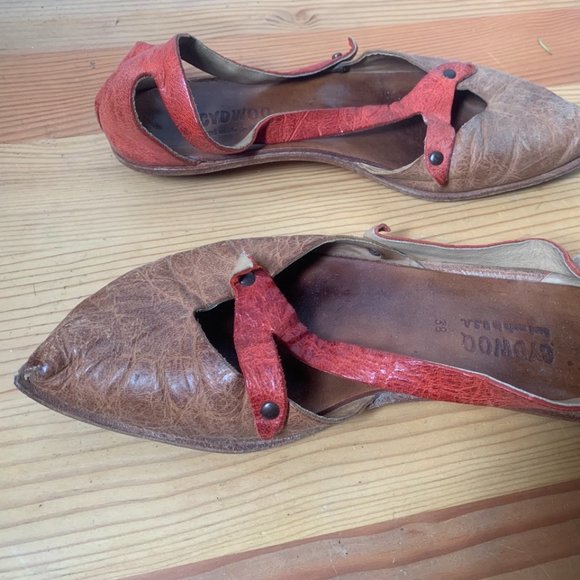 Cydwoq pointed toe maryjanes (barefoot, wide toe box) - Picture 4 of 5